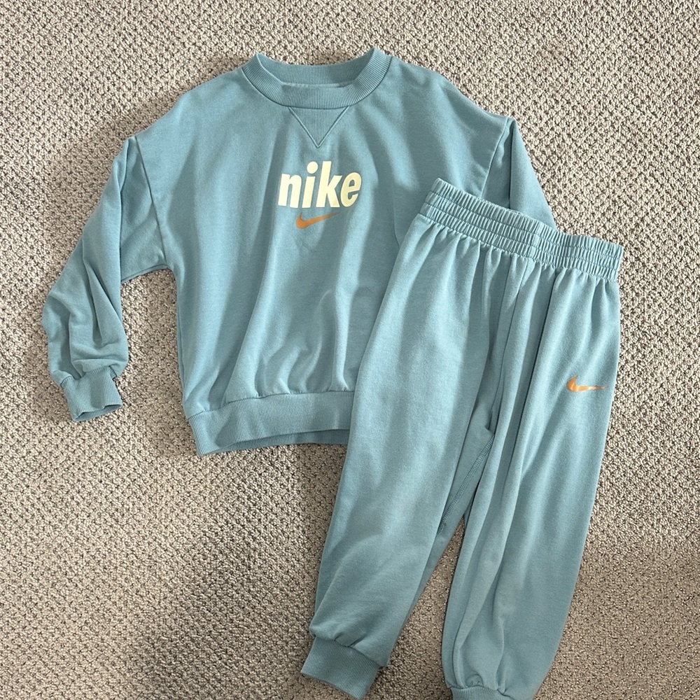 Nike Light Blue Sweatshirt and Joggers Set